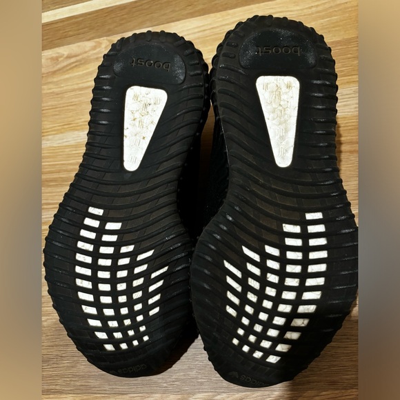 Yeezy boost 350 V2 men size 6 - Picture 2 of 4